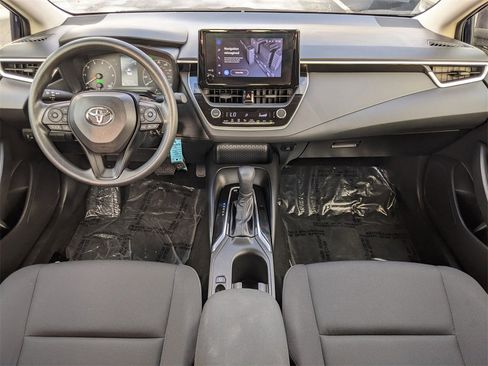 Used 2024 Toyota Corolla LE image 19