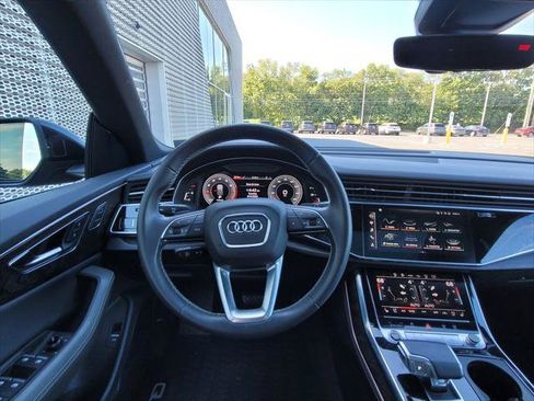 Used 2022 Audi Q8 Prestige AWD/4WD image 18