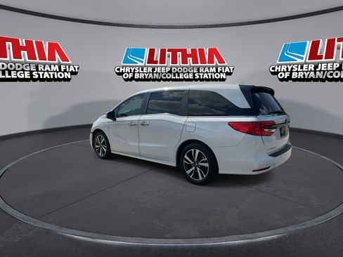 Used 2024 Honda Odyssey Touring image 6