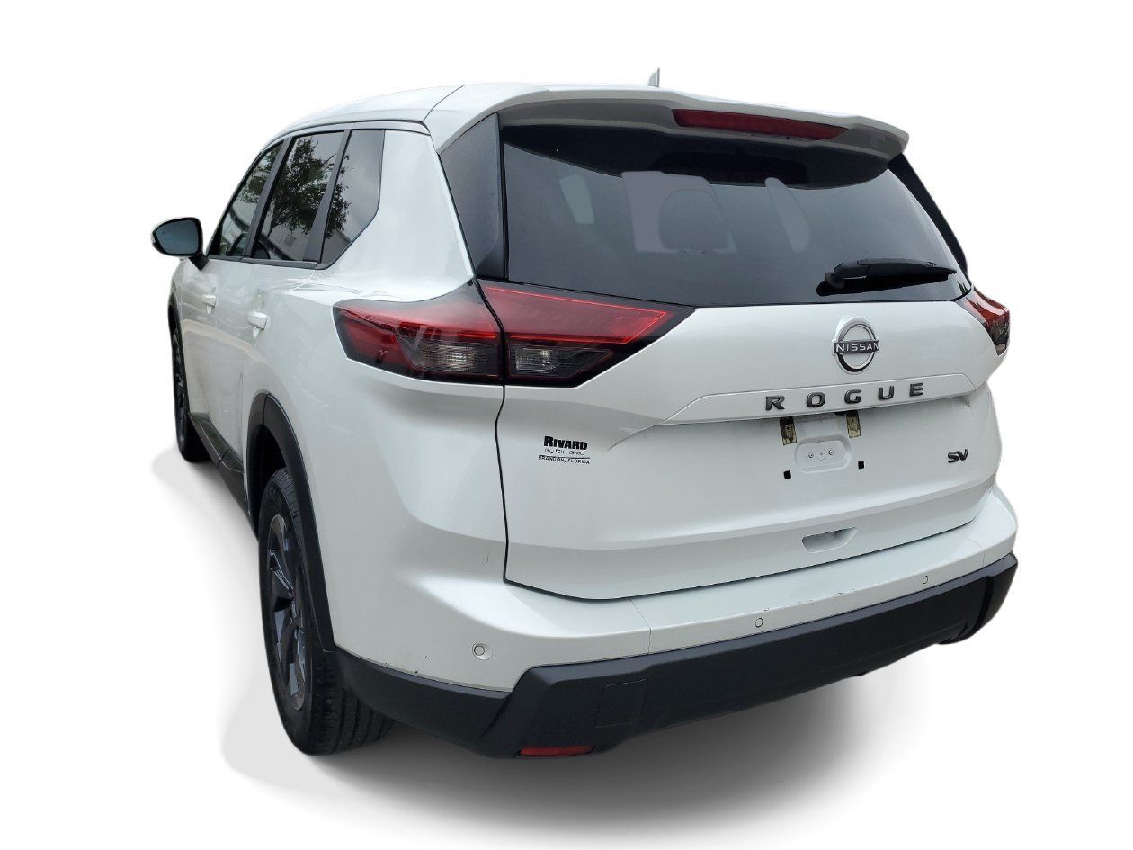 Used 2024 Nissan Rogue SV FWD image 3