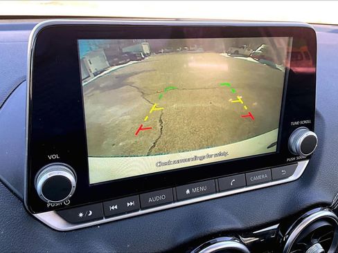 Used 2023 Nissan Sentra SV image 29