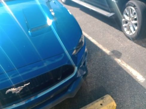 Used 2018 Ford Mustang GT image 8