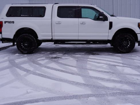 Used 2021 Ford F250 Lariat image 2