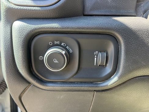 Used 2021 RAM 2500 Tradesman AWD/4WD image 11