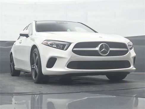 Used 2021 Mercedes-Benz A 220 A 220 image 28