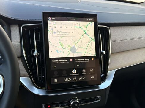 New 2026 Volvo XC90 B5 Core w/ Protection Package AWD/4WD image 18