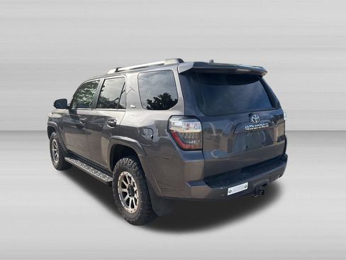 Used 2020 Toyota 4Runner SR5 Premium AWD/4WD image 6