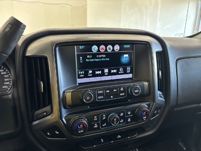 Used 2018 Chevrolet Silverado 1500 LT w/ All Star Edition AWD/4WD image 23
