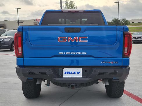 Used 2024 GMC Sierra 1500 AT4X AWD/4WD image 4