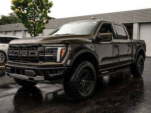 Used 2025 Ford F150 Raptor AWD/4WD image 6