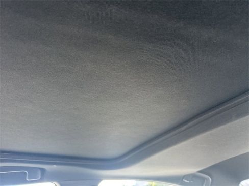 Used 2025 Toyota Camry SE image 20