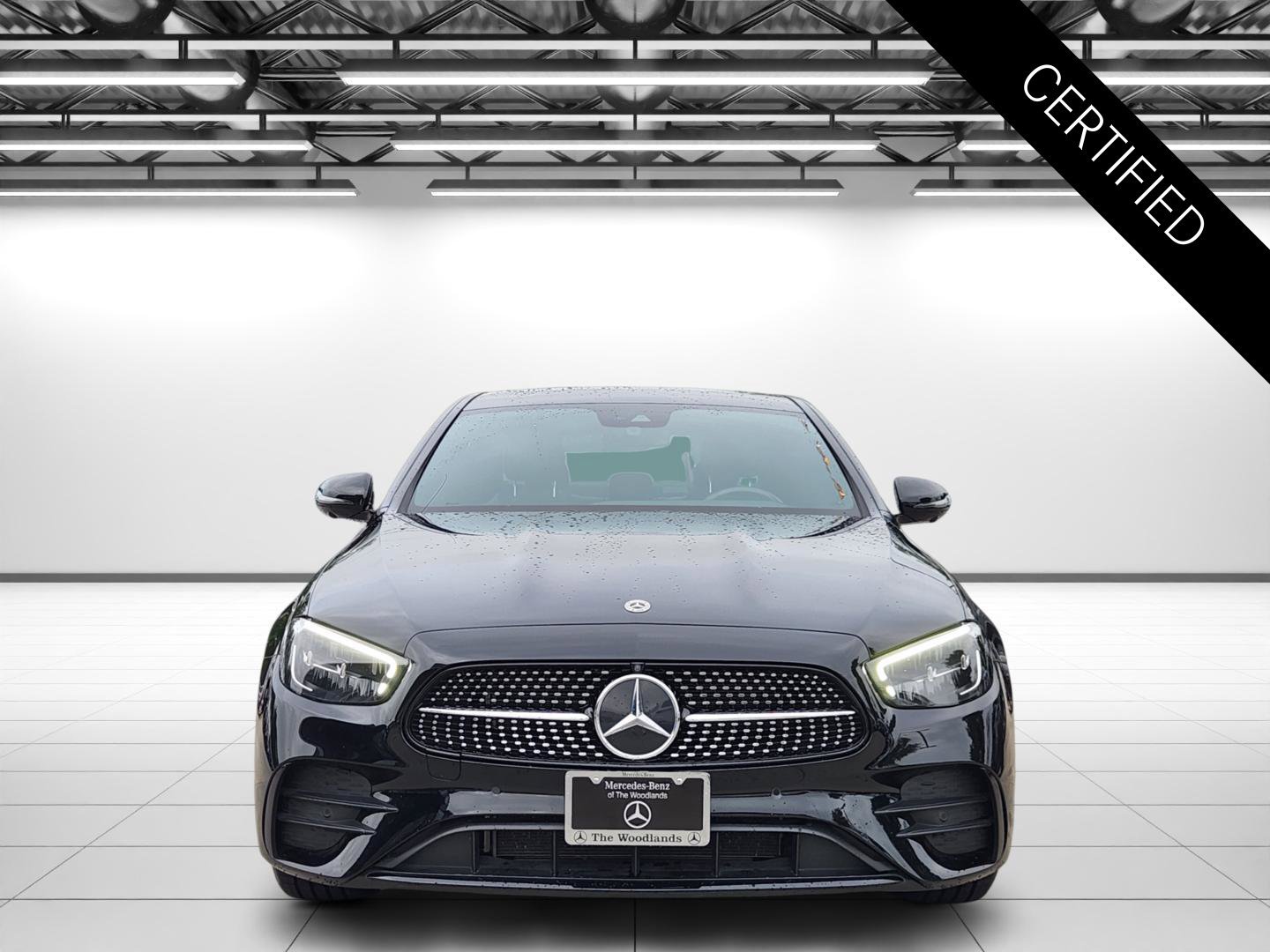Used 2023 Mercedes-Benz E 350 Sedan image 4