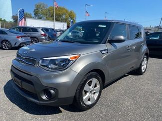Used 2019 Kia Soul w/ Convenience Package image 1