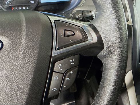 Used 2023 Ford Edge SEL image 15