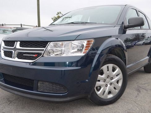 Used 2014 Dodge Journey American Value Package w/ Flexible Seating Group image 2