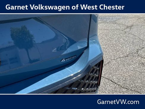 New 2026 Volkswagen Tiguan SE R-Line AWD/4WD image 36