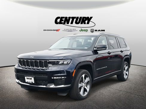 Used 2024 Jeep Grand Cherokee L Limited w/ Luxury Tech Group II image 8