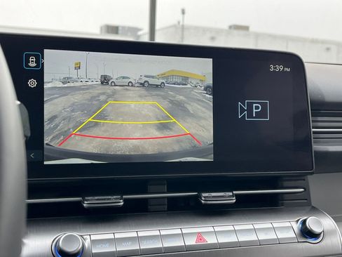 Used 2025 Hyundai Kona SEL image 24