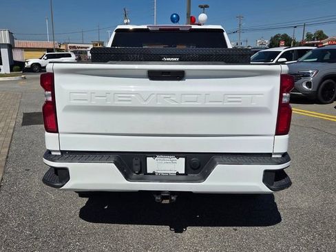 Used 2022 Chevrolet Silverado 1500 Custom RWD image 8