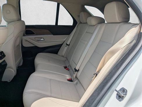 Certified 2025 Mercedes-Benz GLE 350 4MATIC image 15