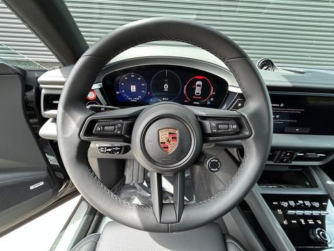 Certified 2025 Porsche Macan 4S Electric image 16