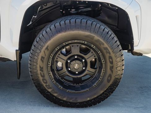 Certified 2024 Toyota Tacoma SR5 RWD image 11