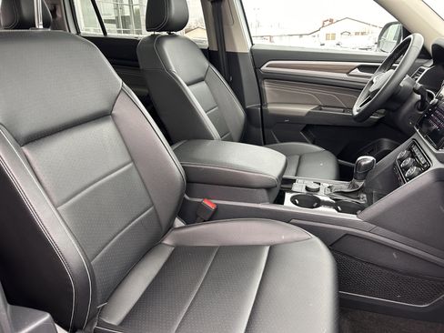 Certified 2023 Volkswagen Atlas SEL image 25