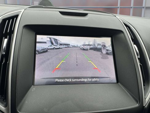 Used 2020 Ford Edge SEL w/ Convenience Package image 30