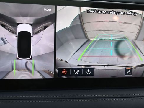 New 2026 INFINITI QX60 Sport image 11