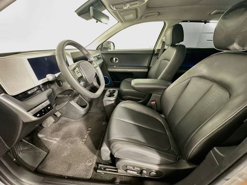Used 2024 Hyundai Ioniq 5 Limited RWD image 13