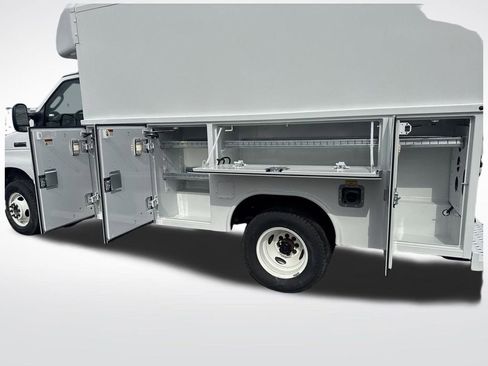New 2025 Ford E-350 and Econoline 350 Super Duty w/ Power Equipment Group image 12