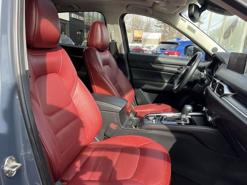 Used 2023 MAZDA CX-5 Carbon Edition image 25
