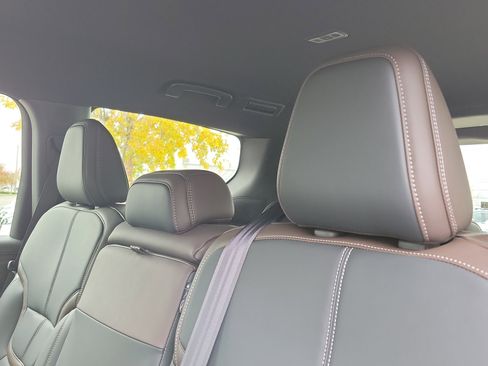 New 2026 Nissan Armada SL image 15