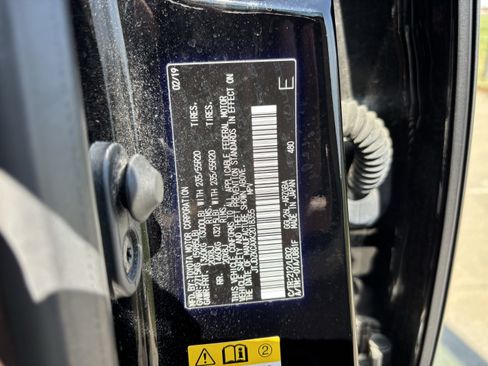 Used 2019 Lexus RX 350L AWD image 37