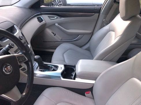 Used 2009 Cadillac CTS 3.6 RWD image 17