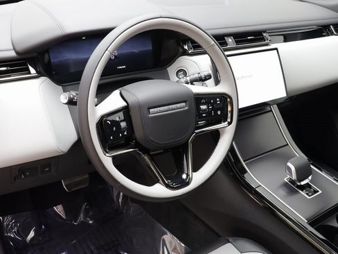 New 2026 Land Rover Range Rover Velar Dynamic SE image 7