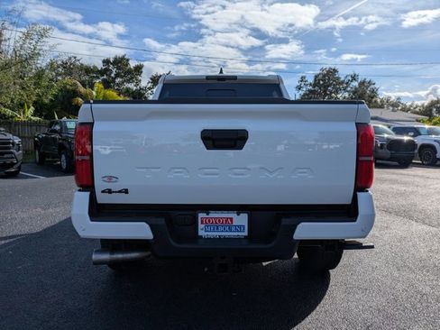 New 2025 Toyota Tacoma TRD Off-Road image 5