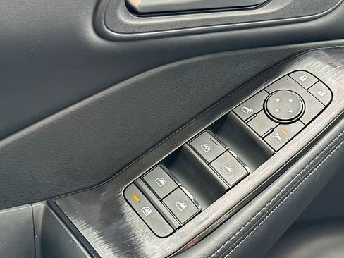 New 2026 Nissan Rogue SV AWD/4WD image 13