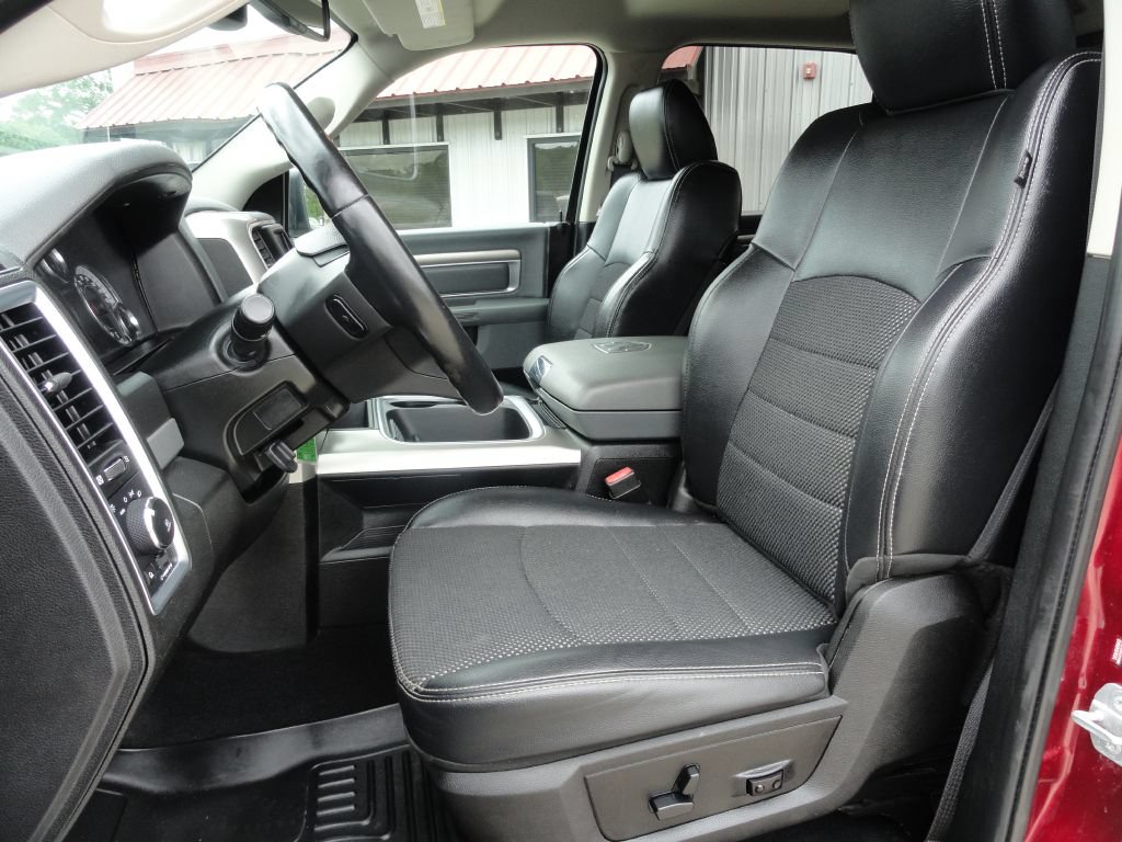 Used 2019 RAM 1500 Lone Star AWD/4WD image 14