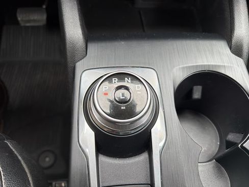 Used 2022 Ford Escape SEL AWD/4WD image 32
