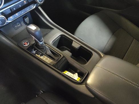 Used 2023 Nissan Sentra S FWD image 26
