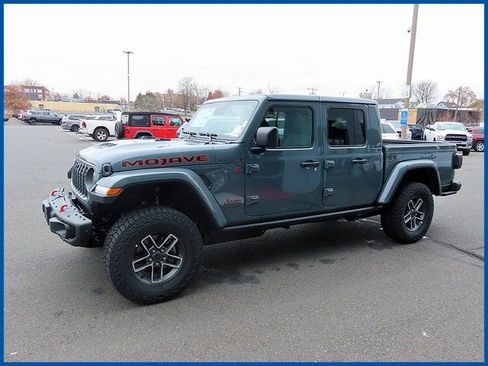 New 2026 Jeep Gladiator Mojave image 1
