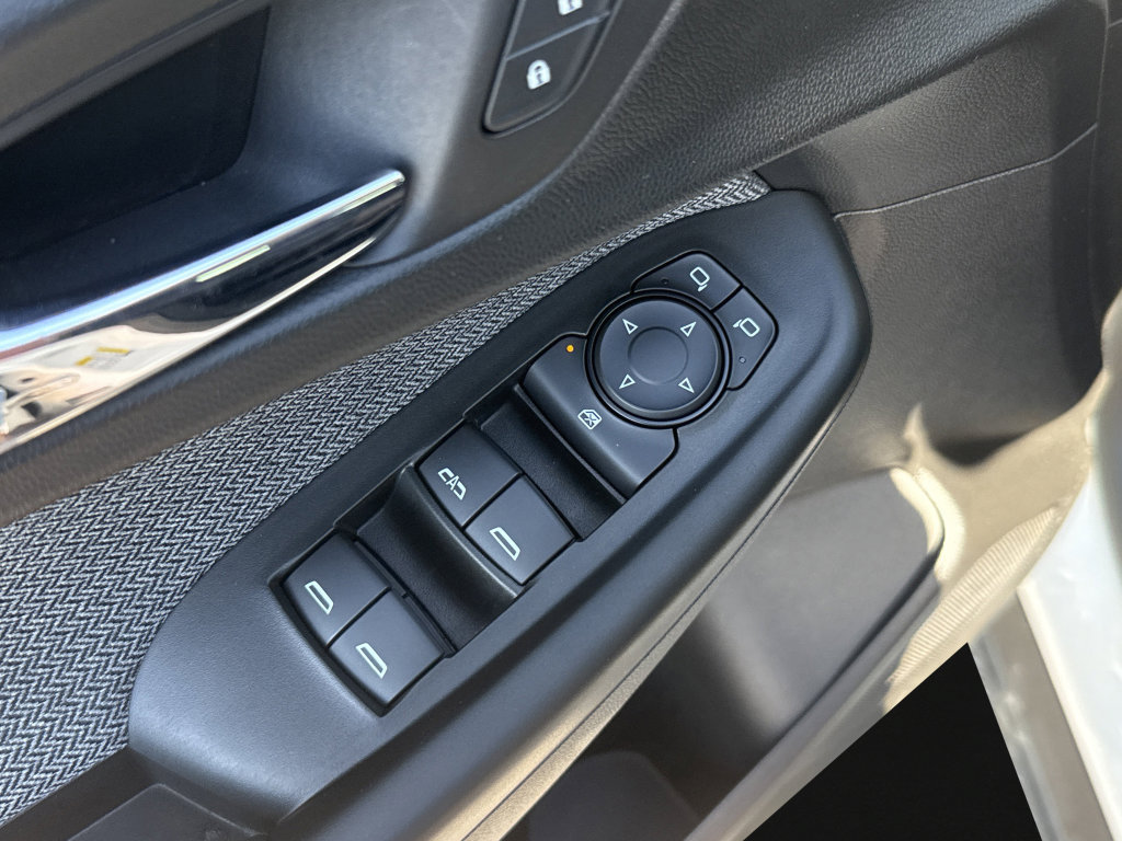 Used 2021 Chevrolet TrailBlazer LS FWD image 19