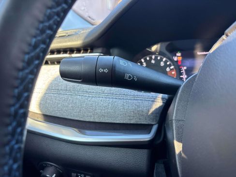 Used 2022 Jeep Compass Latitude w/ Sun and Sound Group image 27