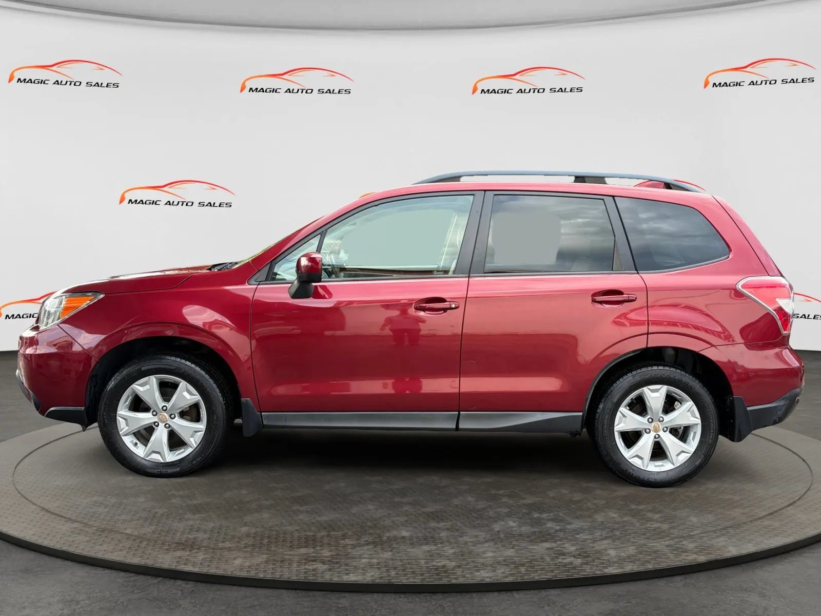 Used 2016 Subaru Forester 2.5i Premium w/ All-Weather Package AWD/4WD image 7