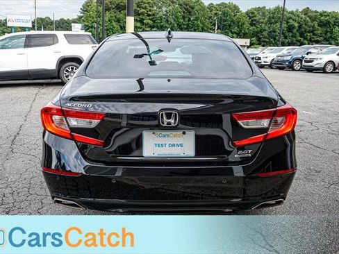Used 2021 Honda Accord Touring image 12