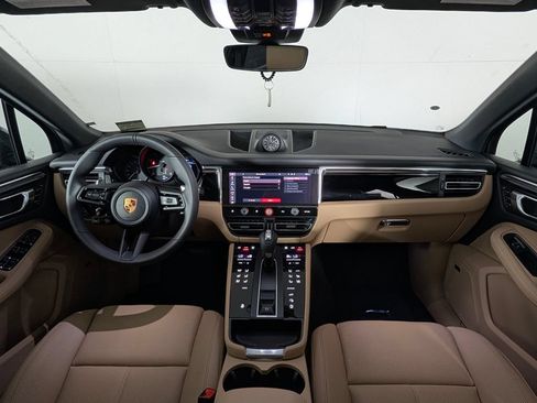 New 2026 Porsche Macan AWD/4WD image 20