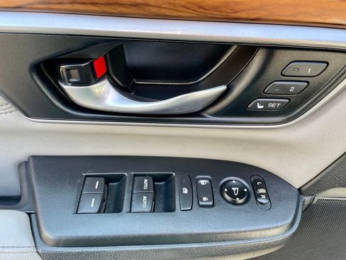 Used 2018 Honda CR-V EX-L image 24