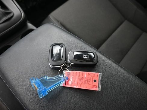 Certified 2025 Honda CR-V EX image 52