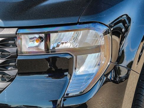 New 2025 Ford Maverick XLT w/ XLT Luxury Package image 4